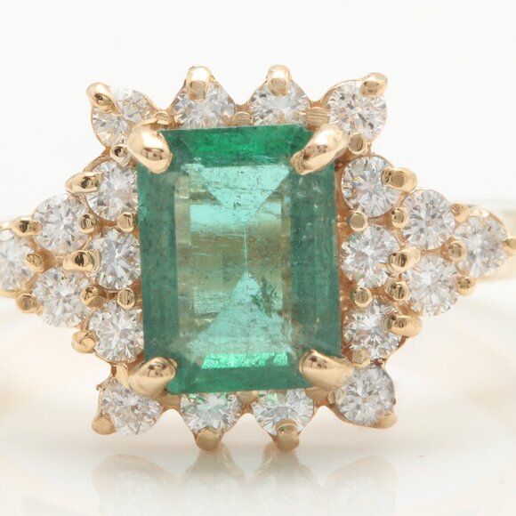 1.90 Carat Natural Emerald and Diamonds in 14K Solid Yellow Gold Women’s Ring